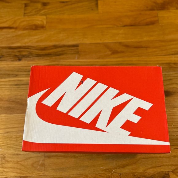 NIKE Sneakers - Picture 5 of 5